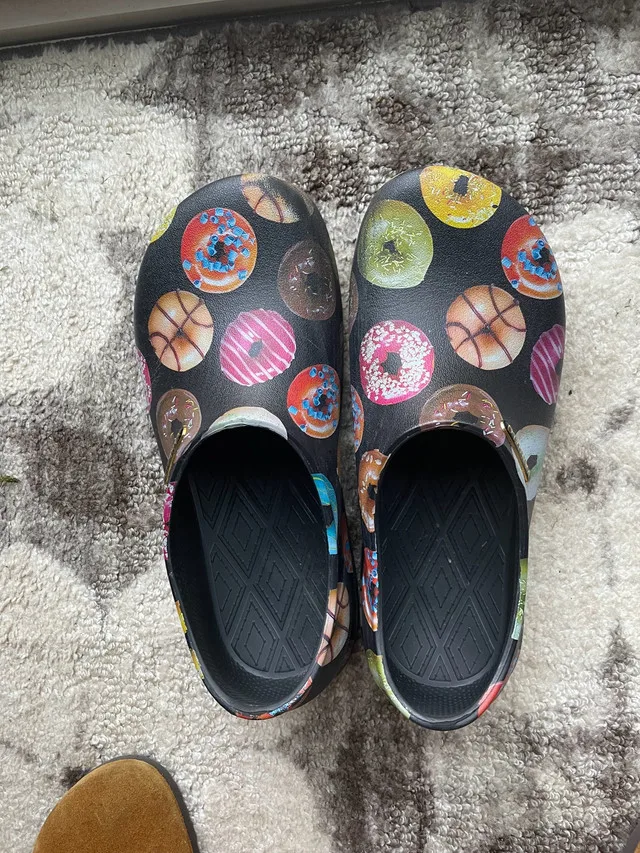 Vangelo Donut Clogs thumbnail