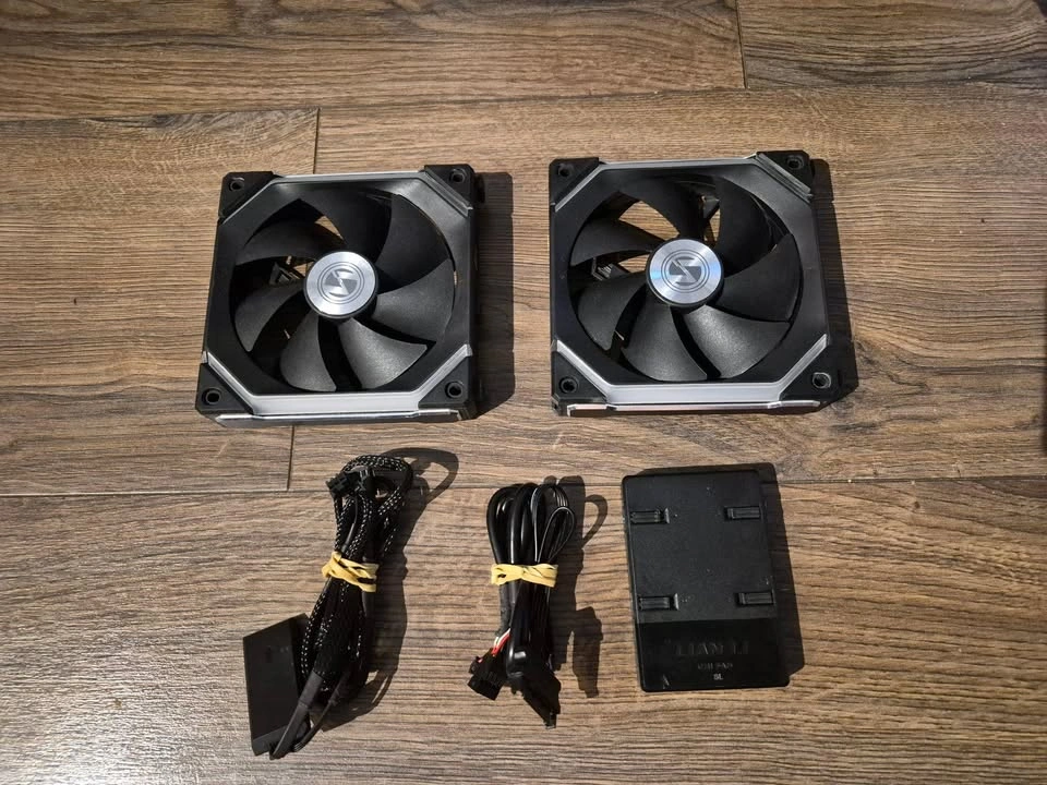 Lian Li Uni Fans SL120 + Controller - photo 3