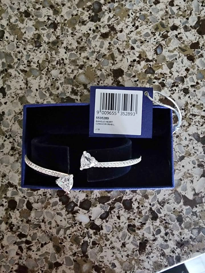 Swarovski Mesmera Bangle