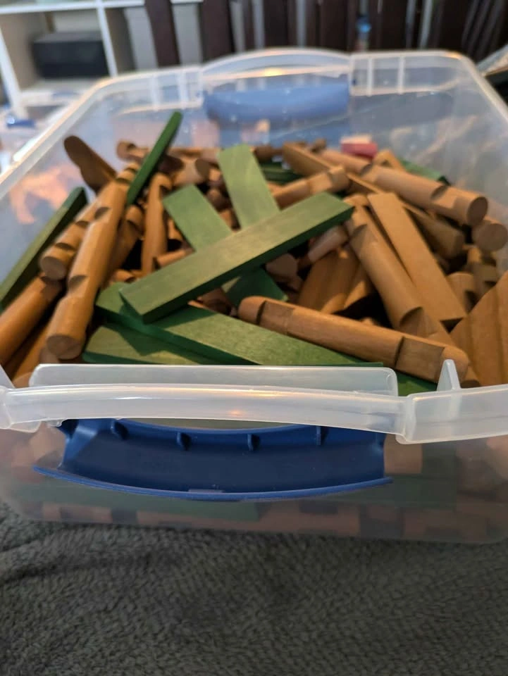 Lincoln Logs - photo 2