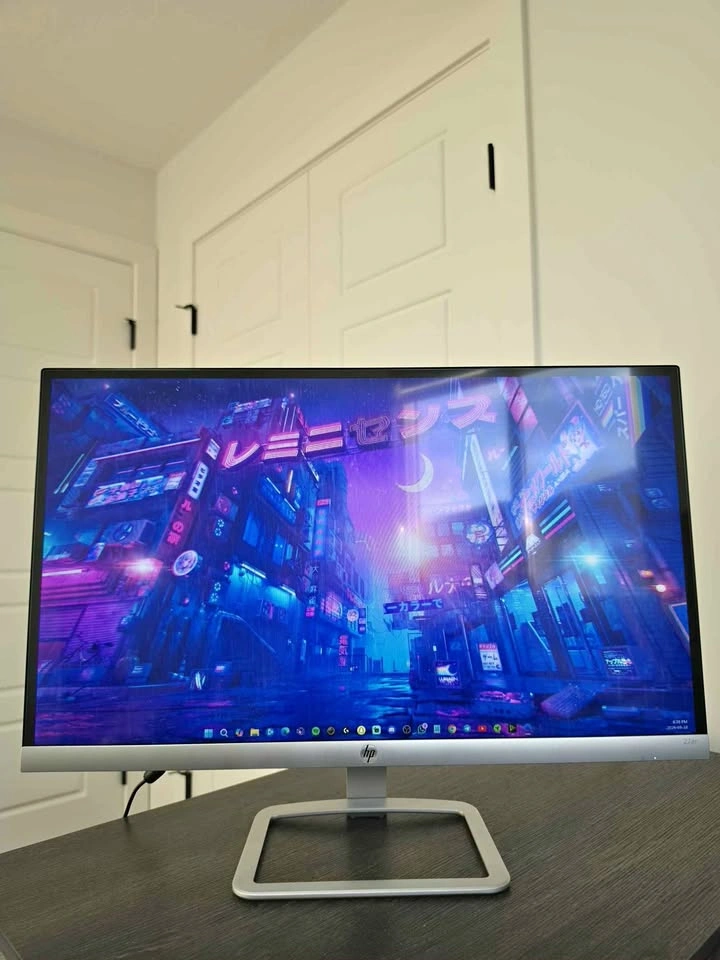 HP 27er Ultra Thin Monitor