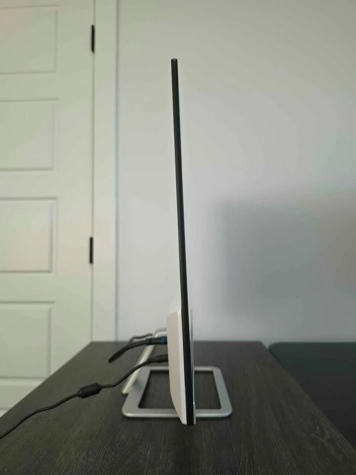 HP 27er Ultra Thin Monitor - photo 5