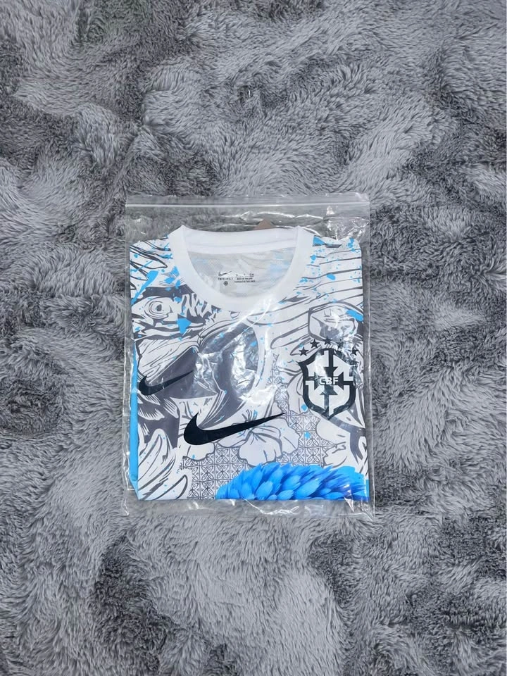 Nike Brazil "Macaw/Parrot" Concept Soccer Jersey - photo 3