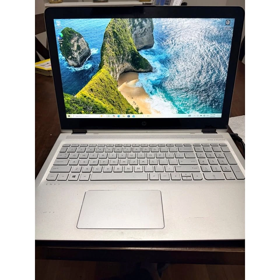 HP Envy x360 15.6" 2-in-1 i7 Laptop (16GB RAM, 1TB HDD)