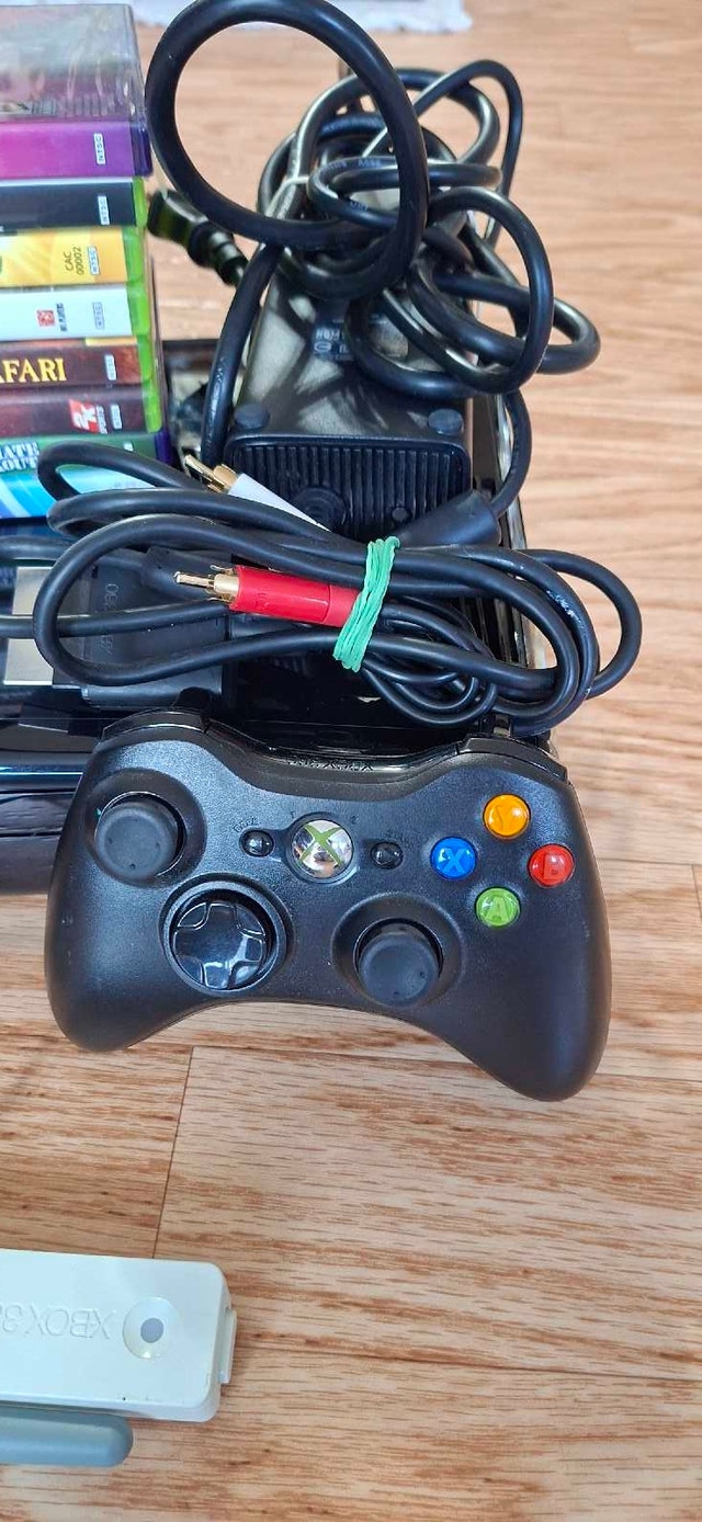 Xbox 360 250GB + Kinect - photo 2
