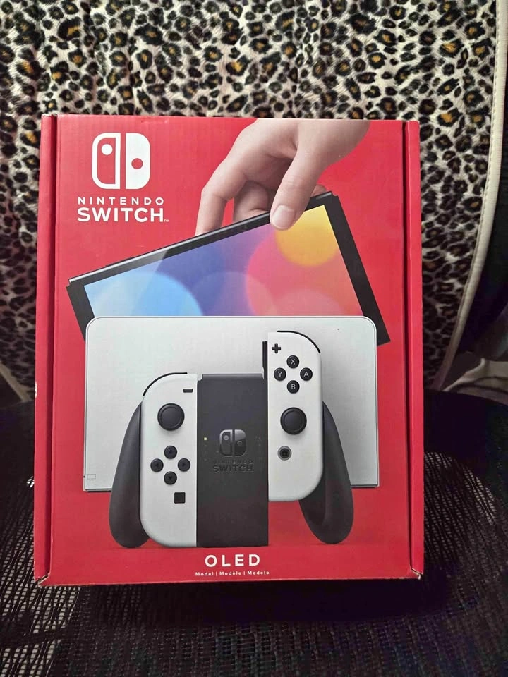 Nintendo Switch OLED