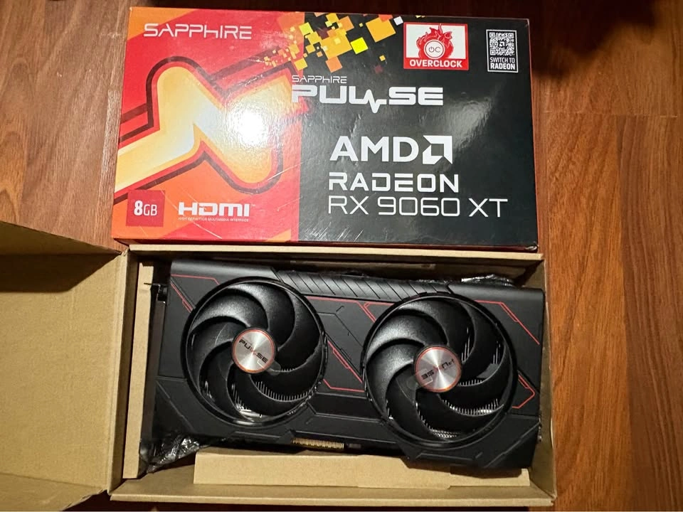Sapphire Pulse AMD Radeon RX 9060 XT 8GB - photo 2