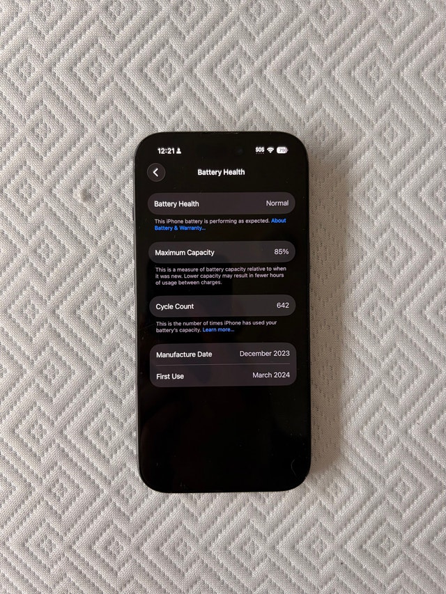 iPhone 15 128 GB - photo 3