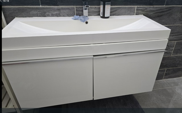 Fresca Largo 57" White Double Sink Bathroom Cabinet