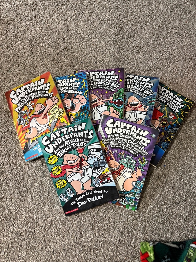 Captain Underpants Book Collection - photo 2