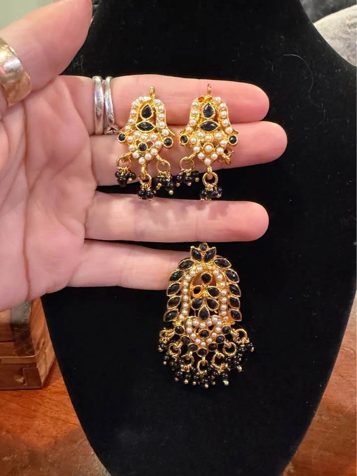 Women’s earrings - photo 4