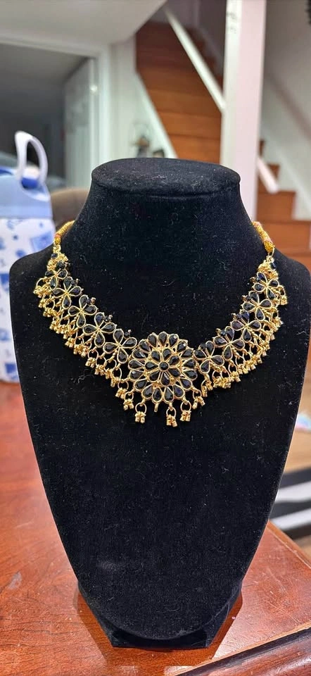 Women's Necklace