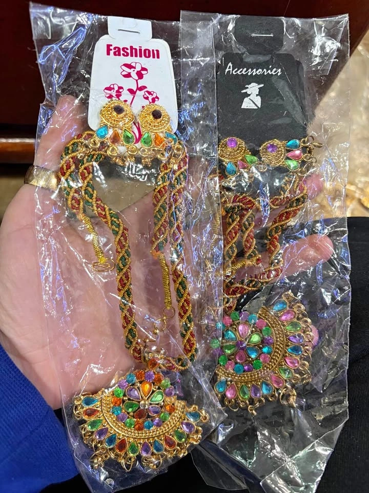 Women's Necklace