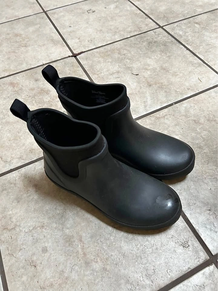WindRiver Women's Puddle Rainboot (Size 7)