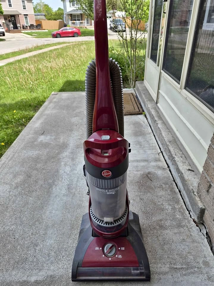 Hoover Whole House Elite Pet Vacuum