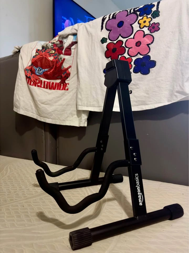 Adjustable Folding Guitar Stand - photo 2