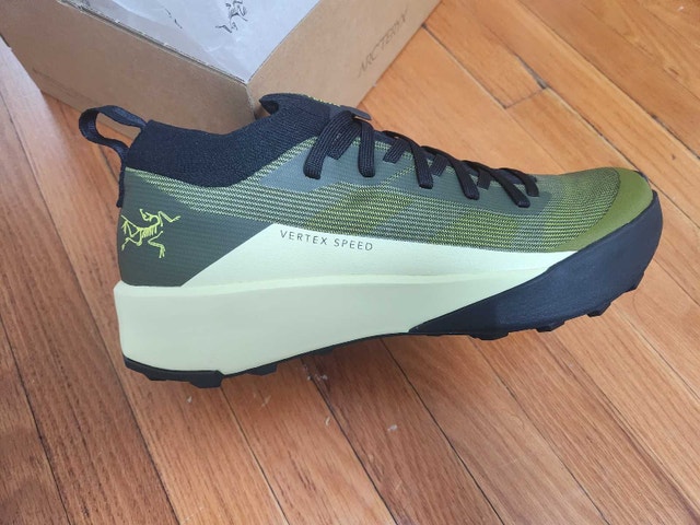 Brand new Arcteryx shoes men size 7.5 - photo 2