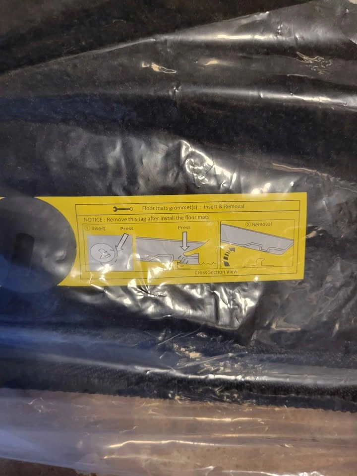 Floor Mats for 2025 Santa Fe Hybrid - Brand New - photo 2
