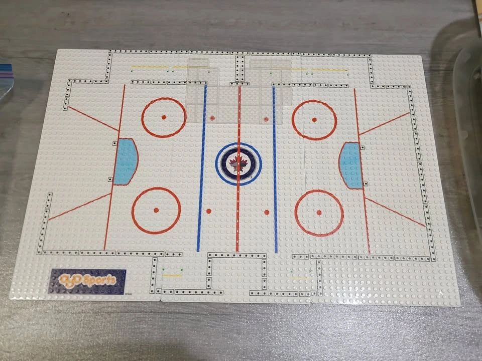 Oyo Sportstoys Jets Hockey Rink & Other Building Blocks Lot - photo 2