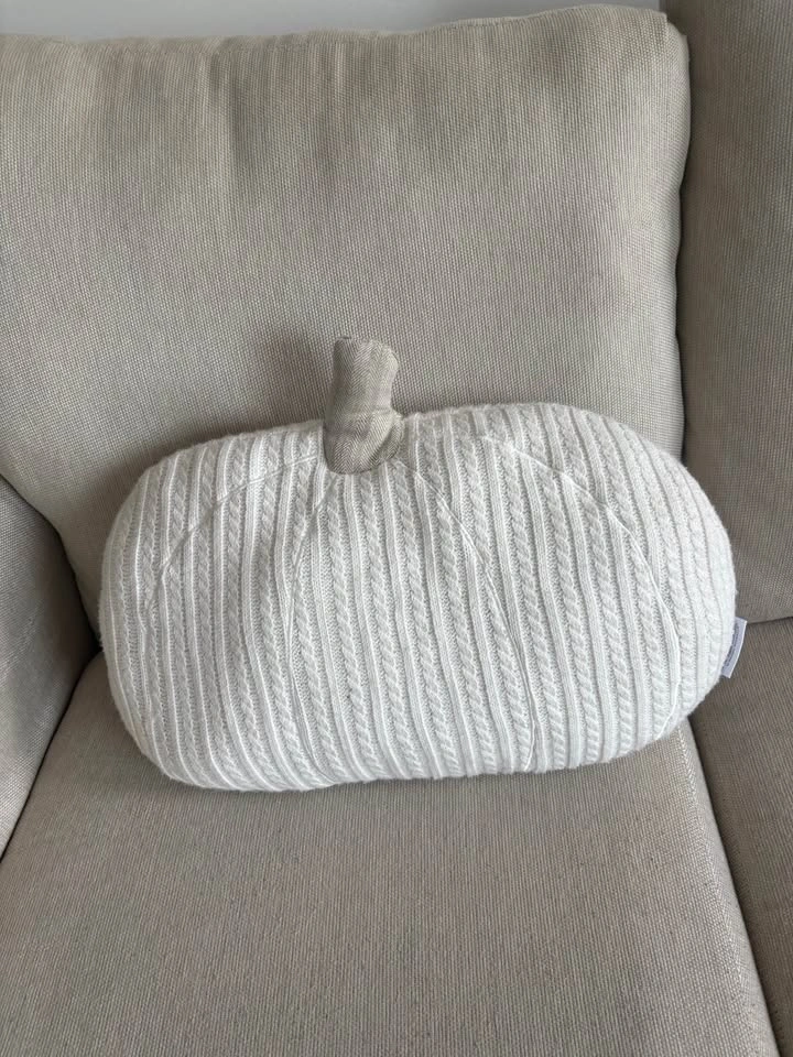 Pumpkin pillows - photo 4