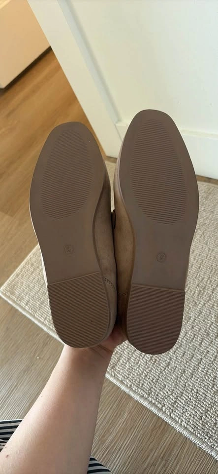 Women’s loafers, size 9 (fits size 8) - photo 4