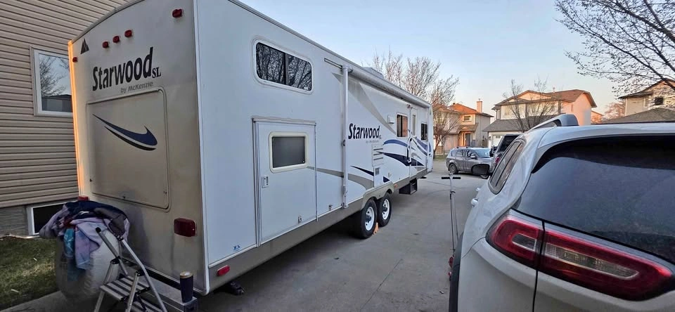 2007 McKenzie Starwood Travel Trailer