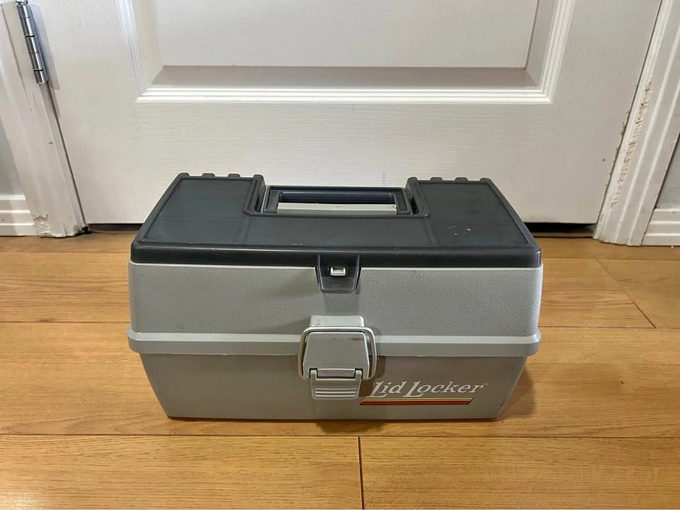 Lid Locker Vintage Tackle Box Fishing Storage Organizer