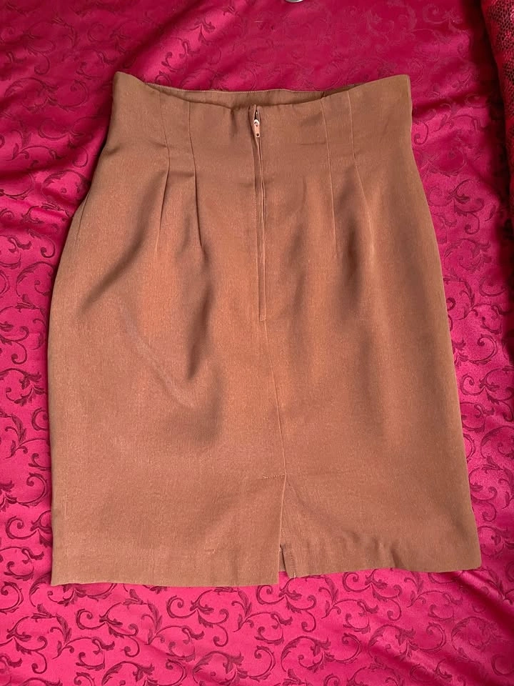 High Art Dusty Brown High-Waisted Skirt, Small - photo 2