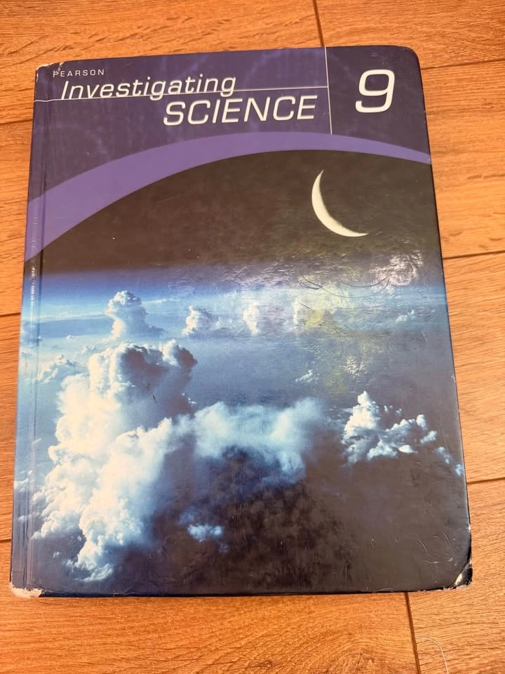 School Textbooks - Grade 9 & 10 Science, Math, English, History, - photo 2