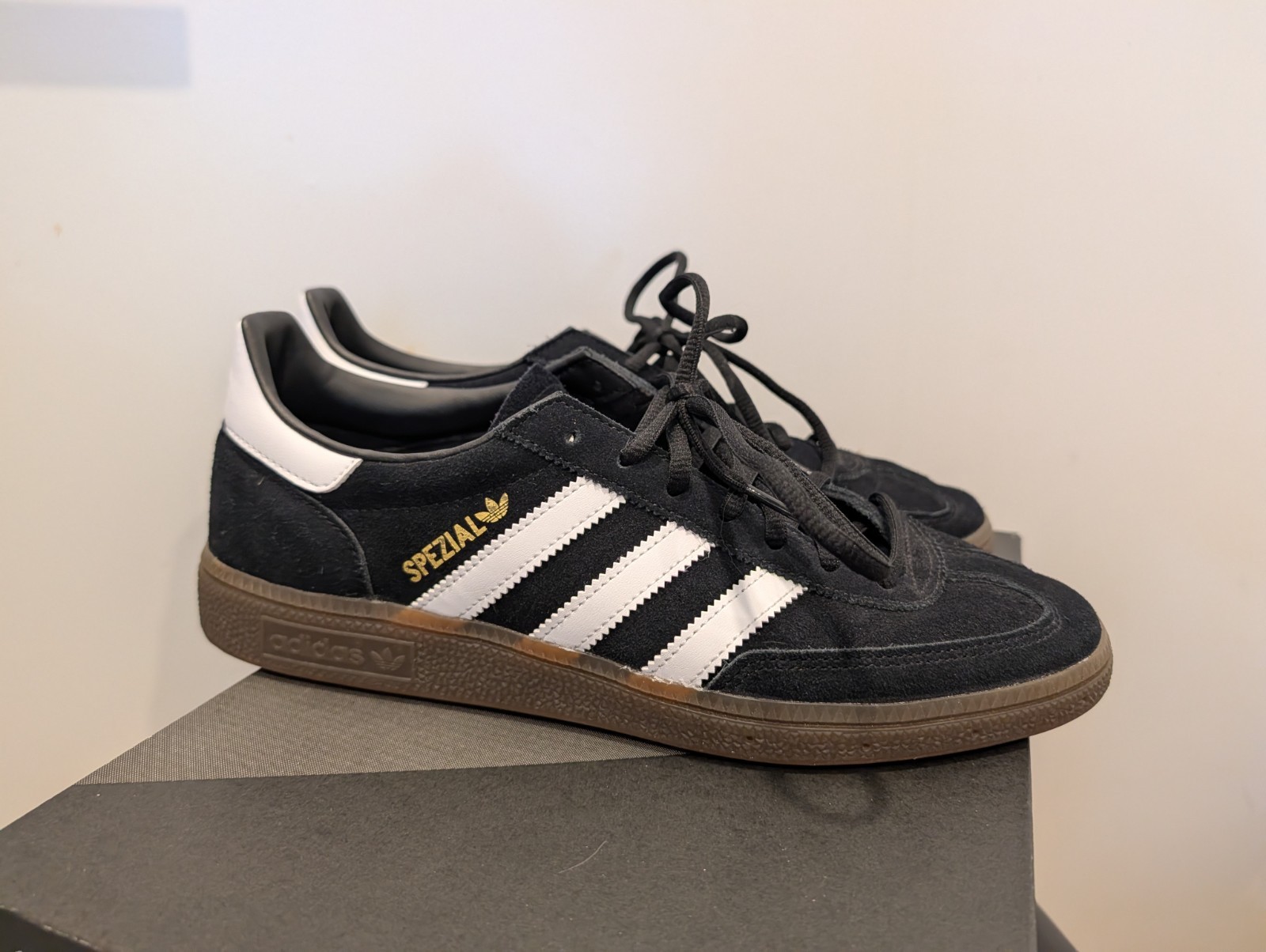 Size 9 - adidas Handball Spezial Black White - photo 4