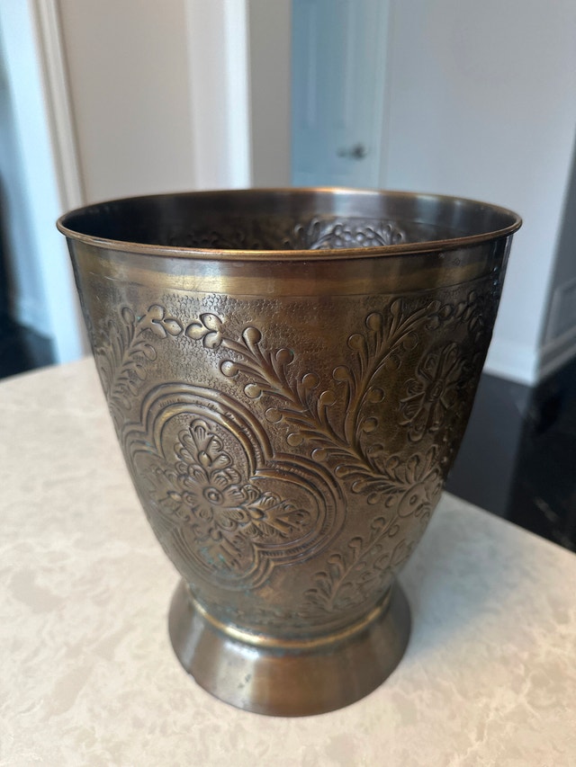Vintage brass planter with embossed floral design