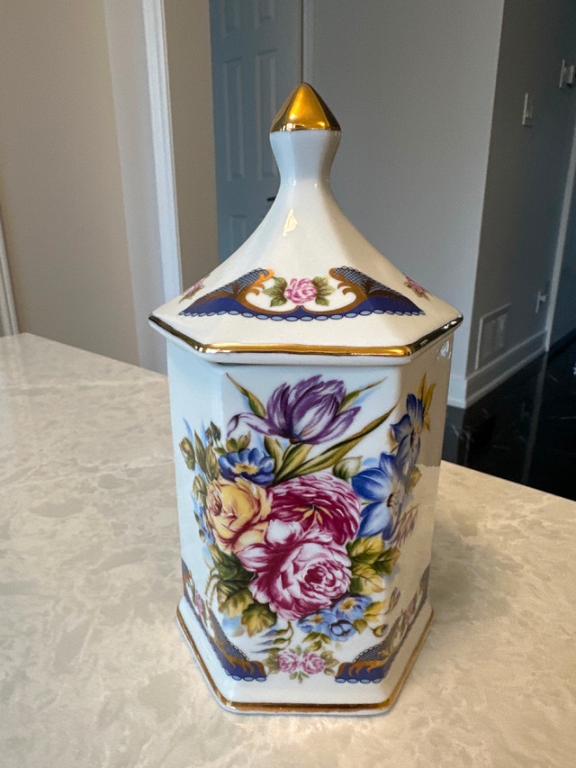 Limoges Vintage Hexagonal Porcelain Ginger Jar