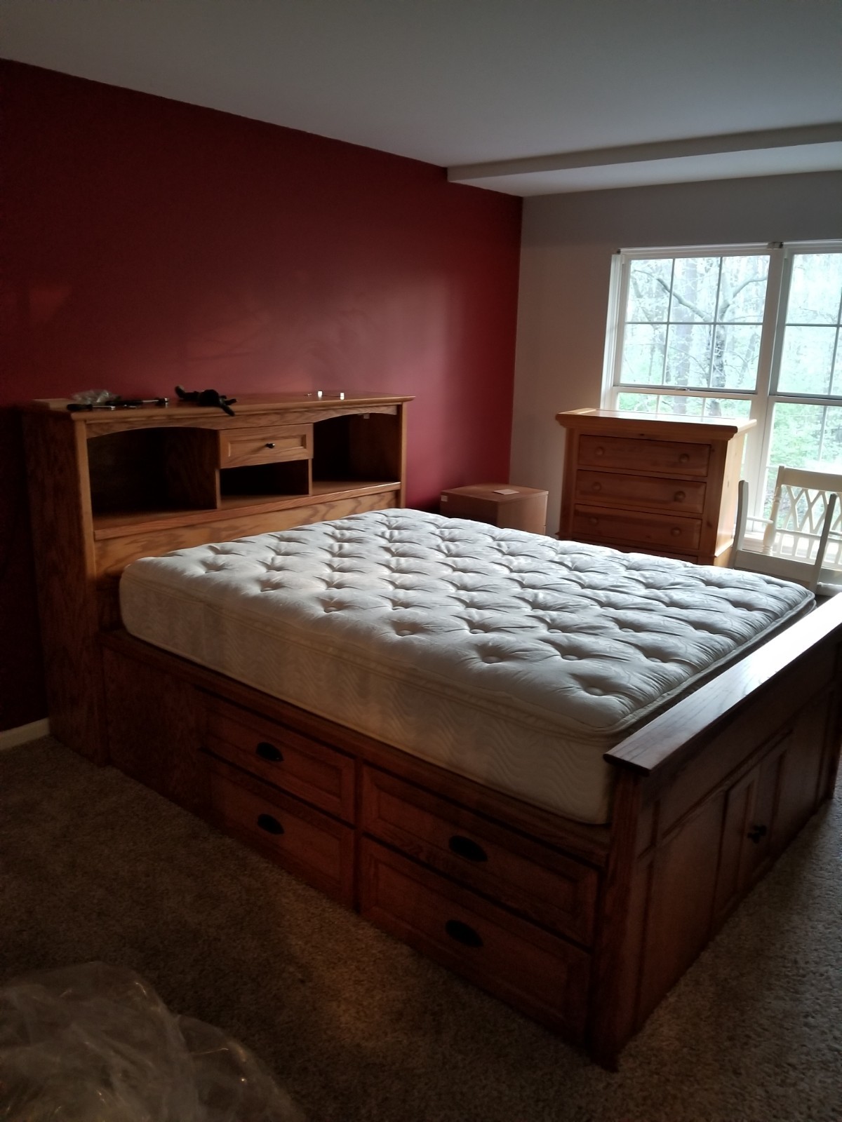 Queen Size Wooden Platform Bed Frame with Storage
