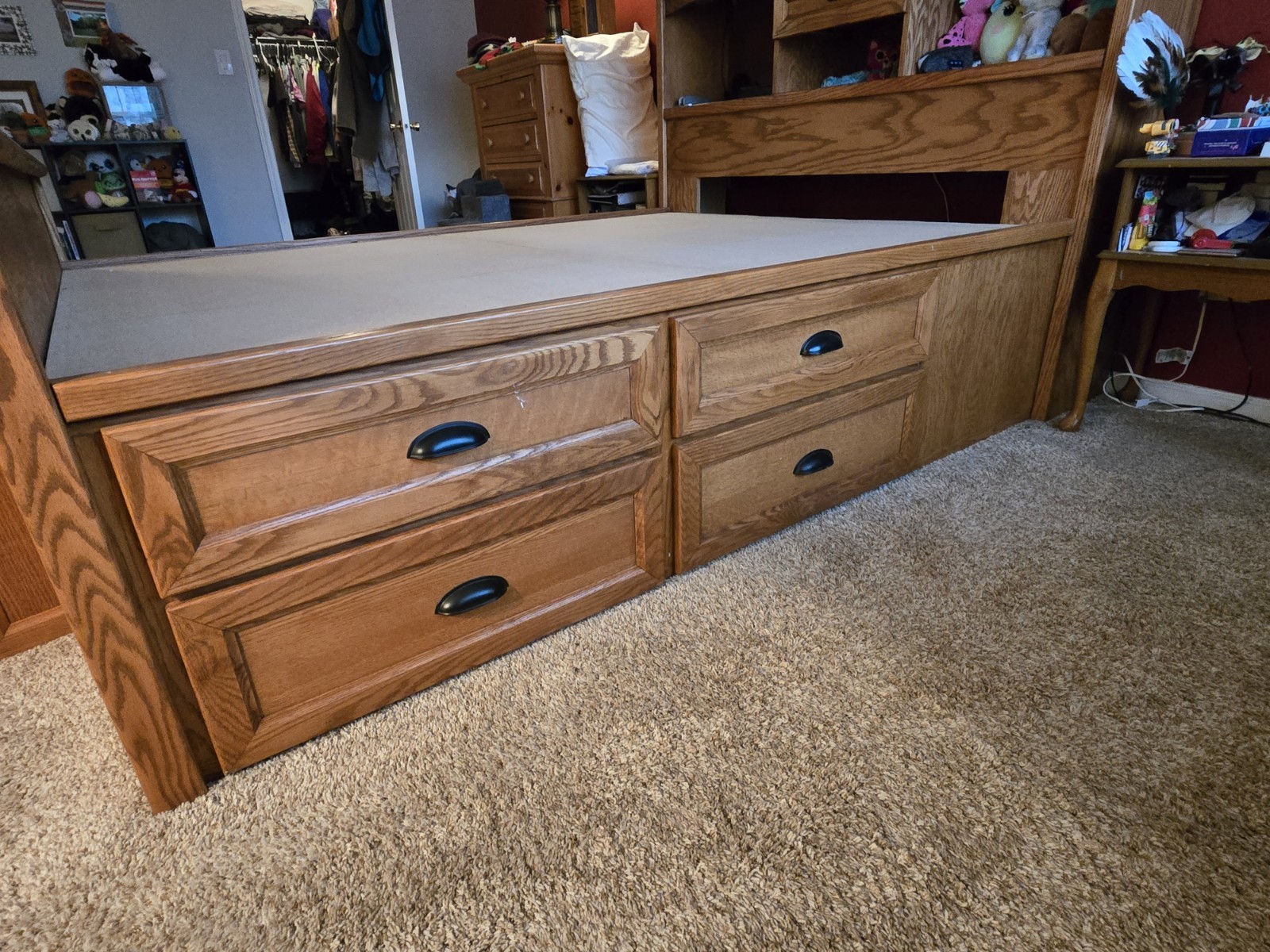 Queen Size Wooden Platform Bed Frame with Storage - photo 3