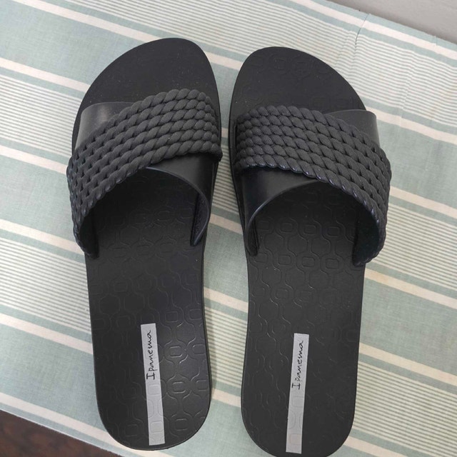 Ipanema Slides size 9
