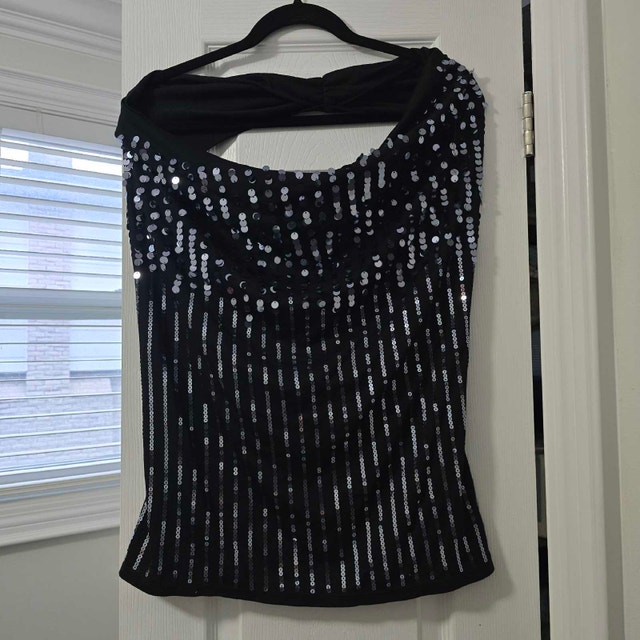 SOPHIA Sequin Top size L