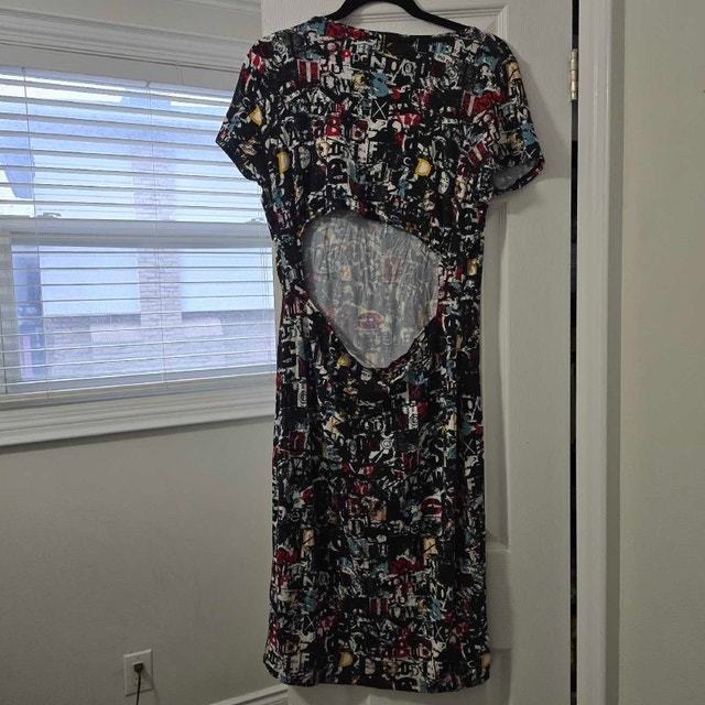 Topshop Dress - Newsprint Print with Cut-out Back - photo 3