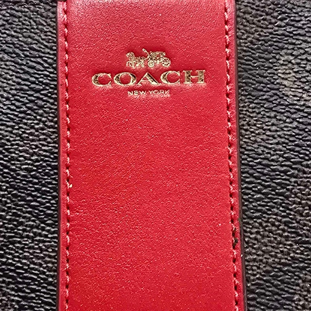 Coach Wristlet - photo 4