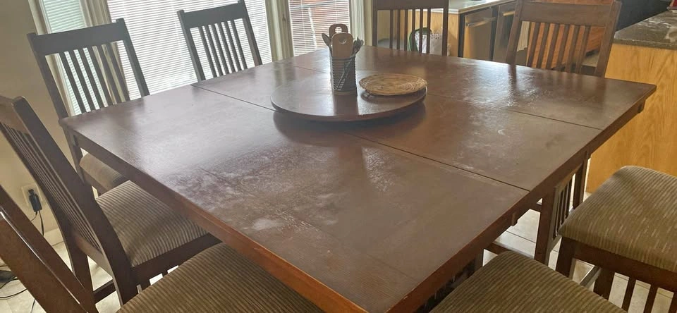 Dinning table with solid wood