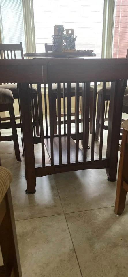 Dinning table with solid wood - photo 2
