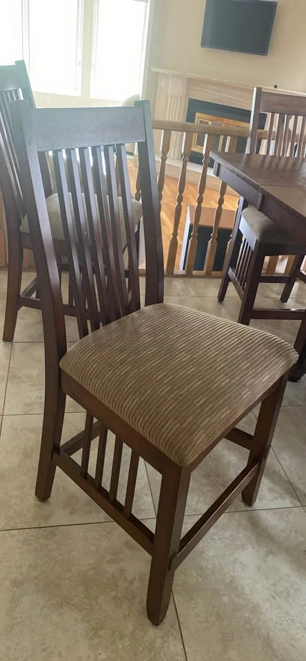 Dinning table with solid wood - photo 4
