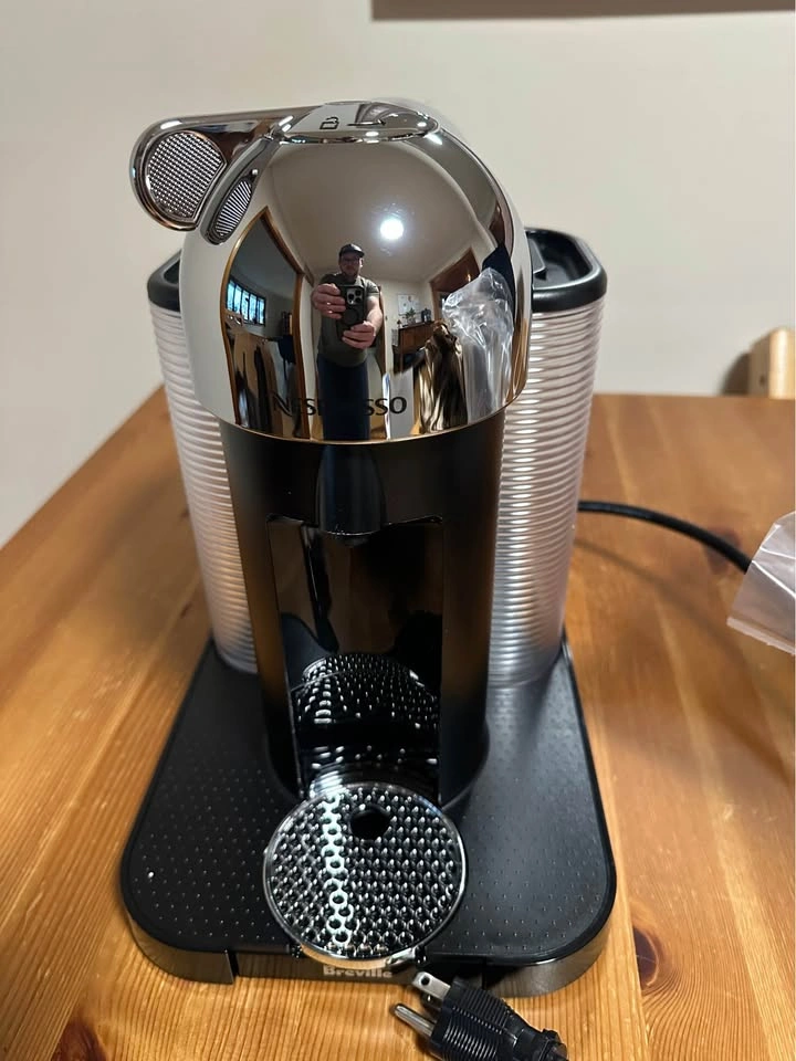 Nespresso Vertuo Coffee & Espresso Machine - Chrome - photo 5