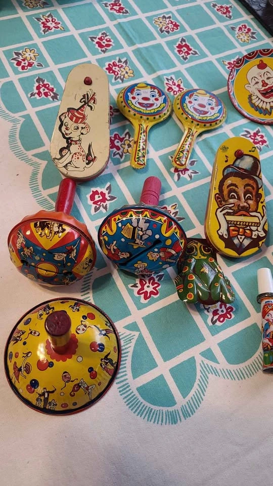 Vintage noise makers - photo 2