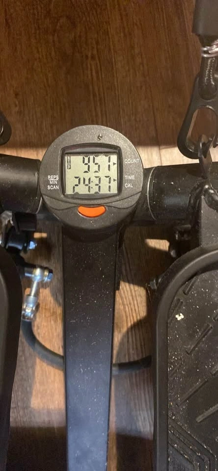 Step machine - photo 2