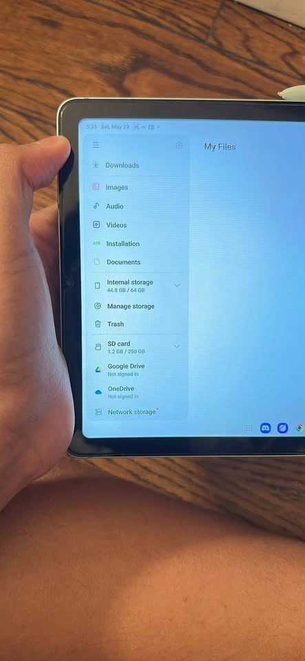 Samsung Galaxy Tab S6 Lite w/ S Pen & 250GB SD Card - photo 3