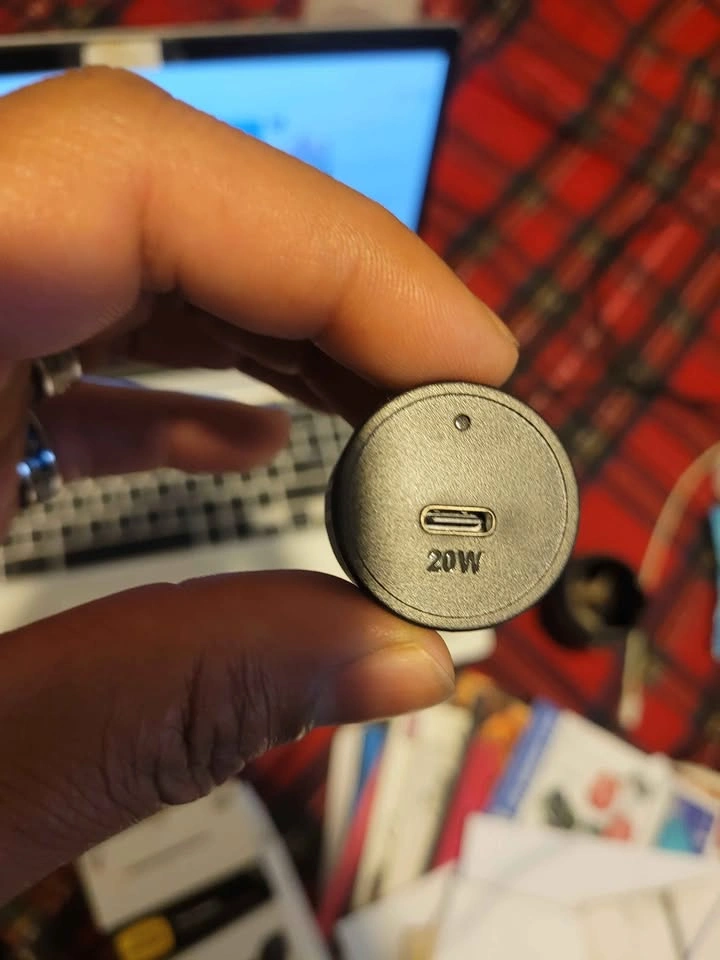 Otterbox Fast Charging Car Charger - photo 5