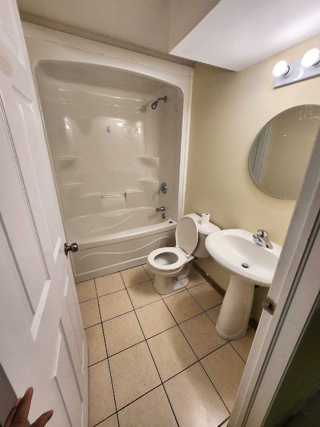 Private room for rent - photo 5