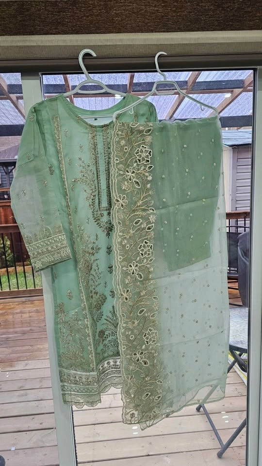 Brand New Pakistani Suit - Sage Green - Medium - photo 5