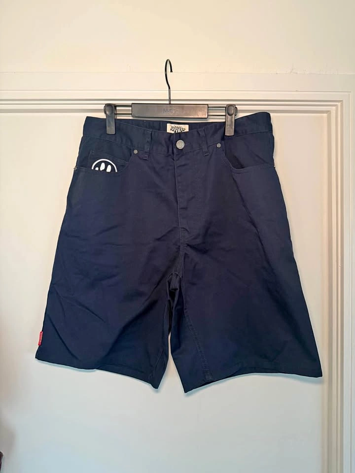 Pushpull GARAGEMADE Navy Embroidered Shorts Size M