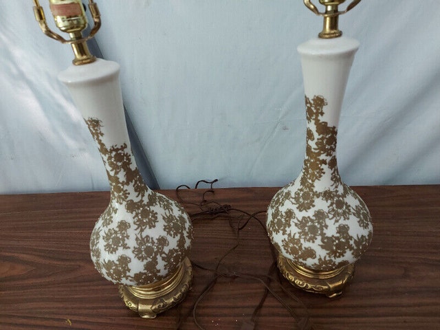 2 Matching Tri Lights Brass Table Lamps